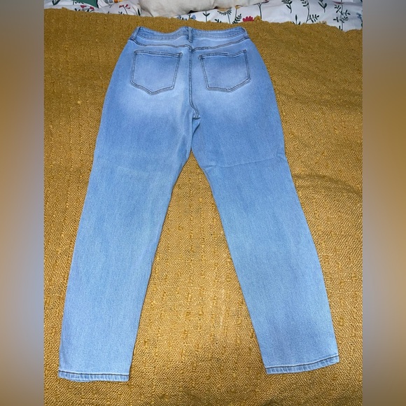 RSQ light wash straight leg jeans - Picture 8 of 10
